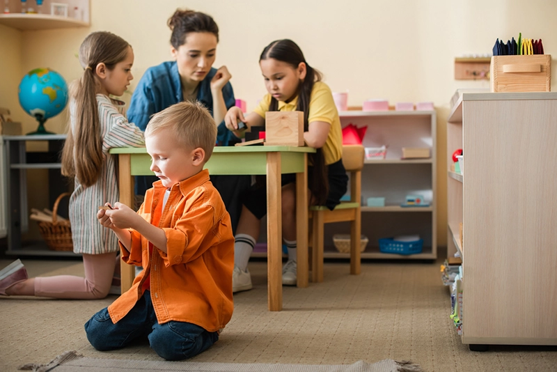 Top-10-Montessori-Principles-for-Natural-Learning
