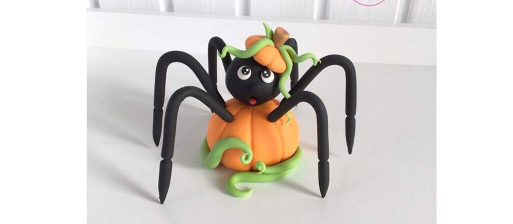 14.Spider-Clay-Sculptures