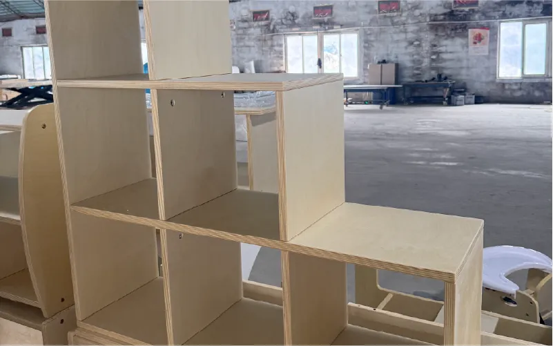 preschool-resource-shelf